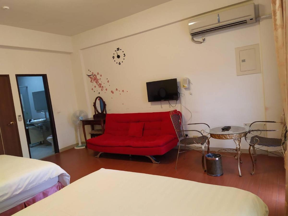 瑪莉民宿 近車站慈濟附車mary'Shouse Hualien stad Exteriör bild
