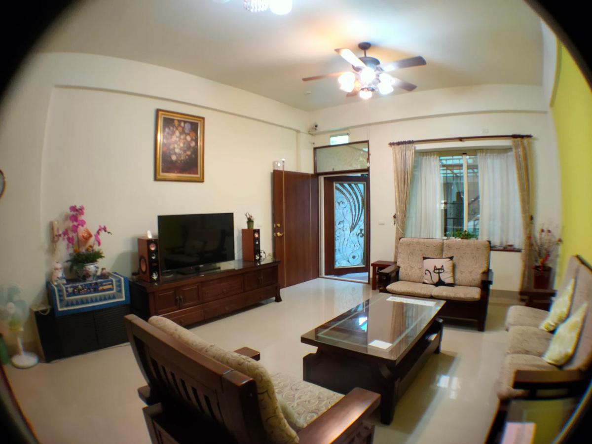 瑪莉民宿 近車站慈濟附車mary'Shouse Hualien stad Exteriör bild