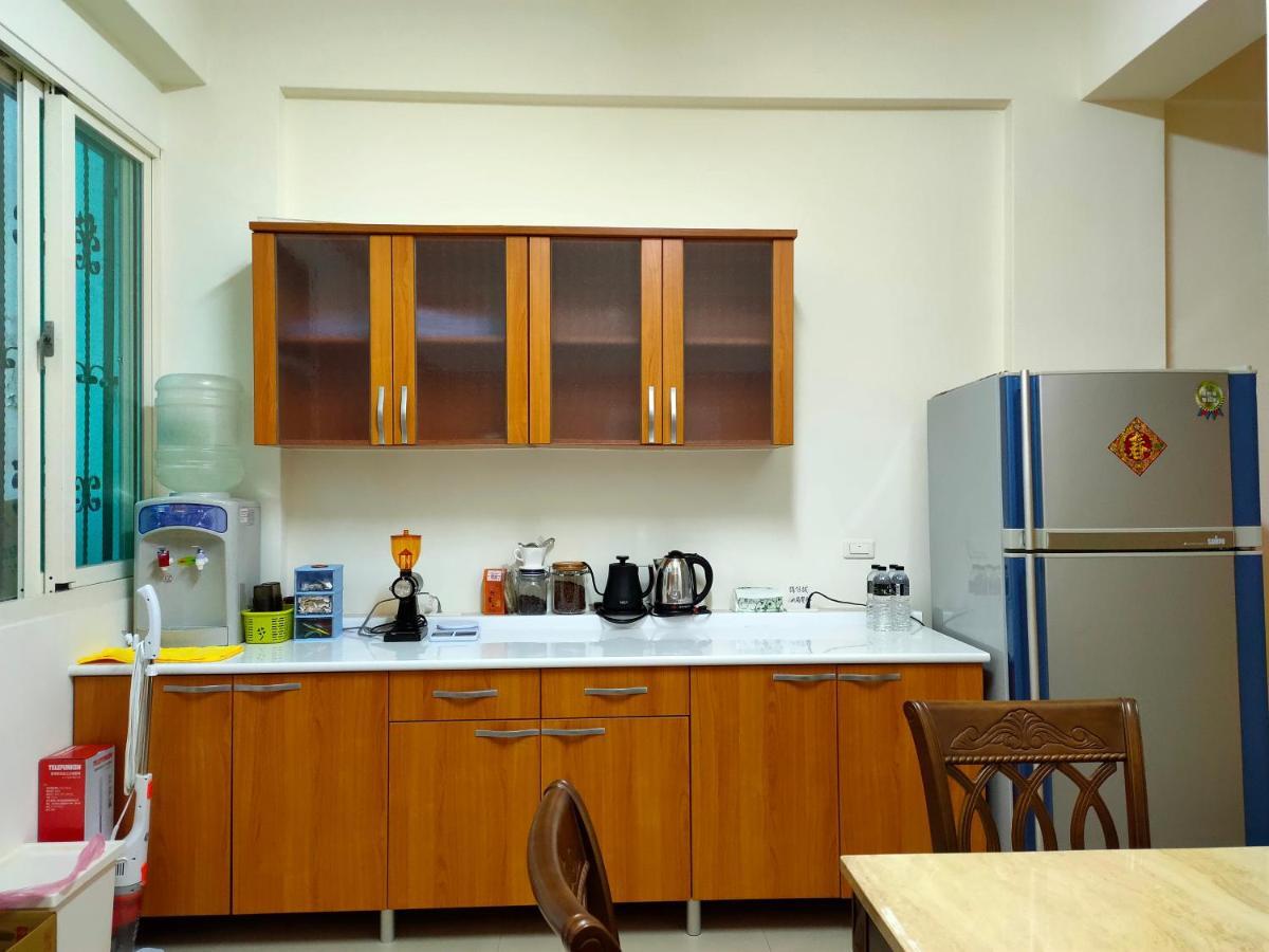 瑪莉民宿 近車站慈濟附車mary'Shouse Hualien stad Exteriör bild
