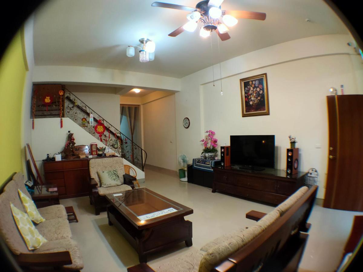 瑪莉民宿 近車站慈濟附車mary'Shouse Hualien stad Exteriör bild